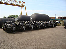 Also transport over water of these Pneumatic Floating Fenders by tugs is very simple. The Pneumatic Fenders can be extra protected by a netting of car or planes tires with chains. Also can be reinforced the body of The Pneumatic Fender by rubber integrated RIBS. These Pneumatic Fenders are therefore called RIB Fenders.